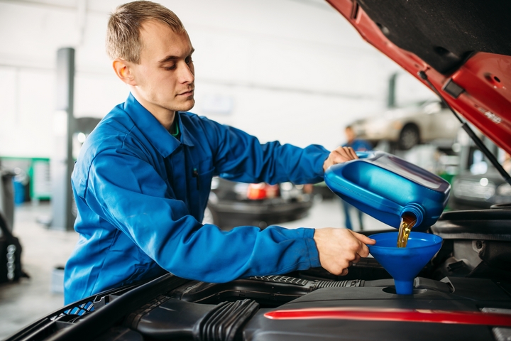 4 Consequences of Not Having Regular Oil Changes