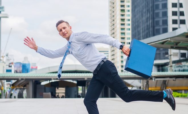 How to Relocate for a Job: 8 Steps for Corporate Relocation - Boldface News