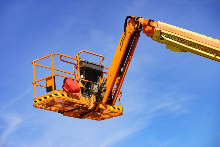 12 Most Common Types of Lifting Equipment in Construction